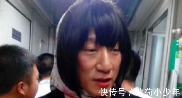 惡作劇|三年沒人找他拍戲,在綜藝節(jié)目上“扮傻”,網(wǎng)友:他已經(jīng)過氣了