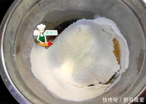 月饼我从不去买,自己做配方简单,零添加零失败,发朋友圈被点赞