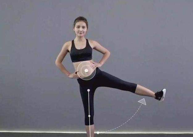 a300|血糖高的人,脚上会出现3种变化,哪怕占一个,也要检查一下血糖