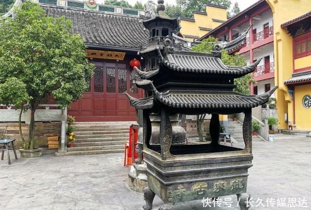 名寺|冷门浙东名寺：距今1700年没门票，宋高宗曾在此避难