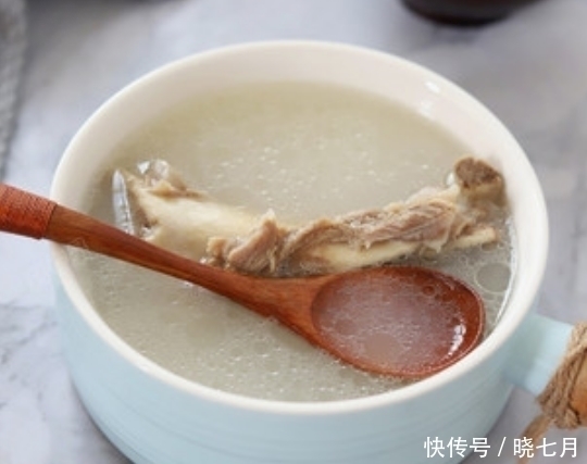 馆子|去饭店点菜时，牢记“4点1不点”，服务员：这人真会吃