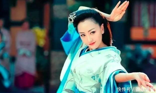 千古&两千年前,一才子写下一首诗,赞美妹妹容貌,成千古绝唱!