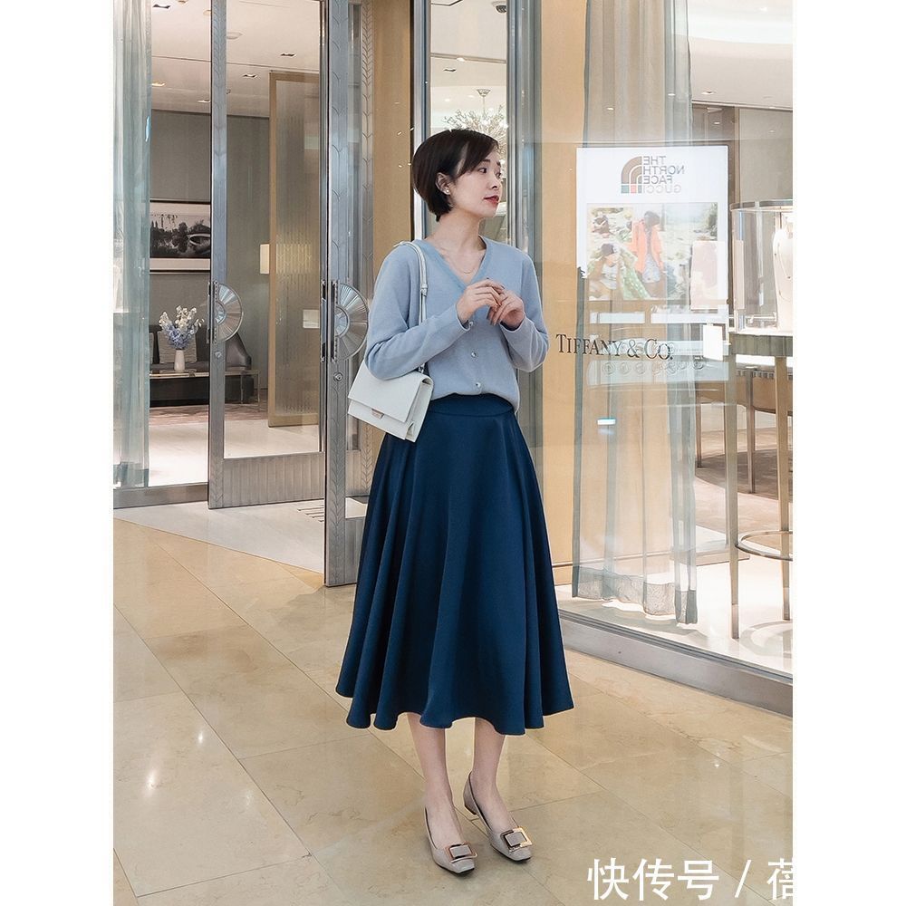 身材|真正会穿的女性,从不拒绝“A字裙”,它能让身材与气质一应俱全