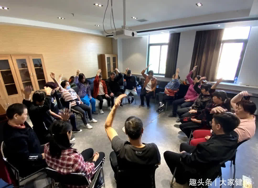 头部|拍一拍头竟然有这7大好处！赶走头痛头晕、脱发白发、失眠多梦！