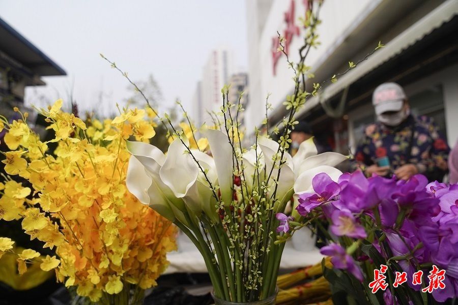 虎年！浓浓年味迎新春，虎年饰品正当红