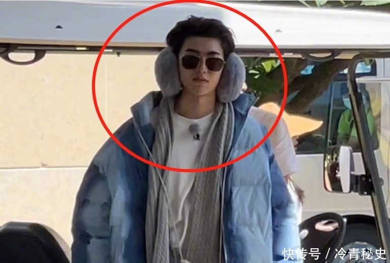 跑男9 《跑男》三亚路透,蔡徐坤穿羽绒服戴围脖,一旁的沙溢却大汗淋漓