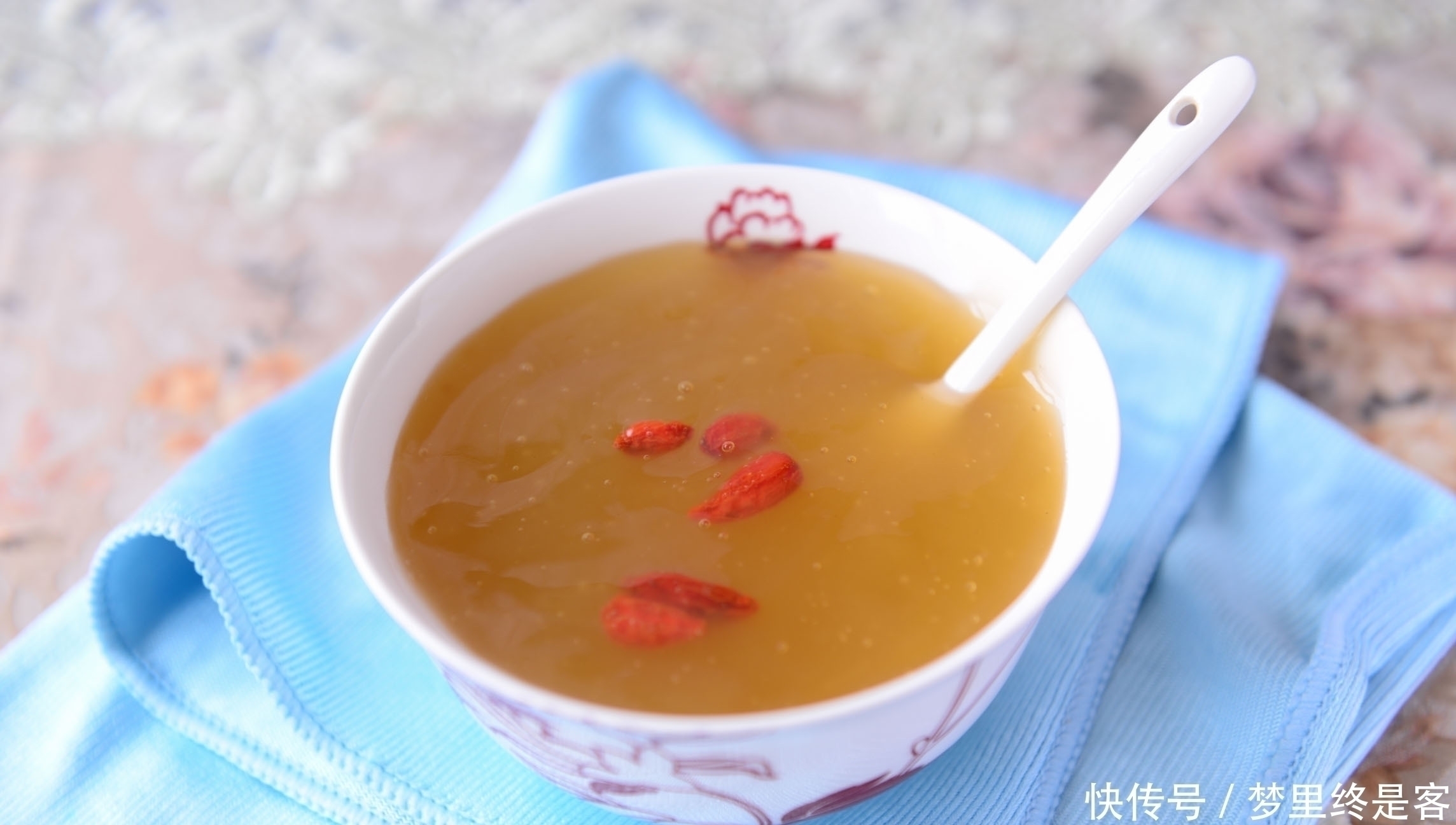 女性|女性最佳绝经年龄不是45,也不是55“这个岁数”不早不晚更理想