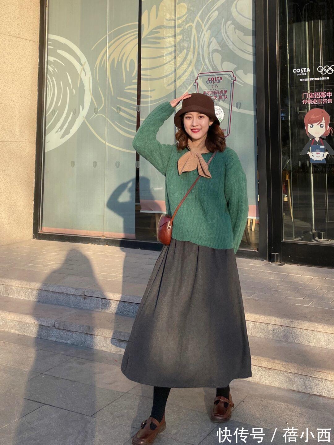 搭配 优雅又时髦的女人,衣橱里一定有“开衫”,搭配半身裙裤子很高级