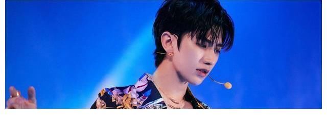 蔡徐坤|同選秀出道，冠軍蔡徐坤將開個(gè)人演唱會，季軍陳立農(nóng)坐輪椅惹人疼