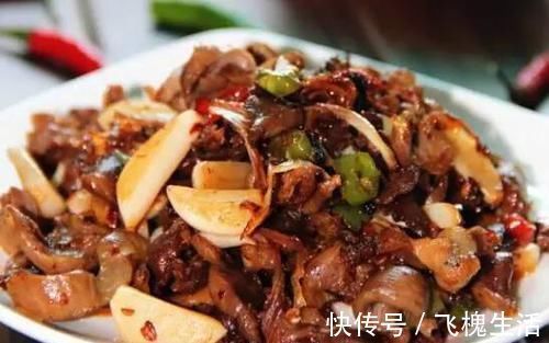 食物|血压高的人,就不要再吃这4种食物了,小心血压“暴涨”