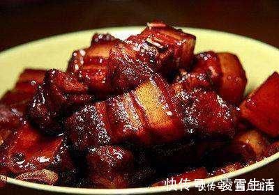 炒糖色时,用白糖还是冰糖?很多人弄错,难怪卖相不好,味道发苦