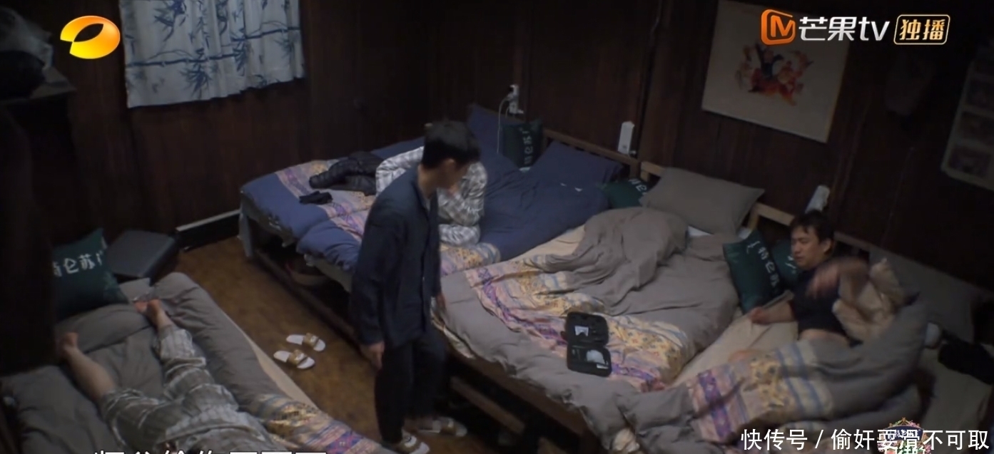 本行|张艺兴录综艺不忘老本行,深夜爬窗练舞,黄磊何炅看了直心疼