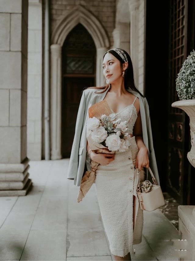 早春季节的西装外套，挑战一衣多穿，解锁更多时尚造型