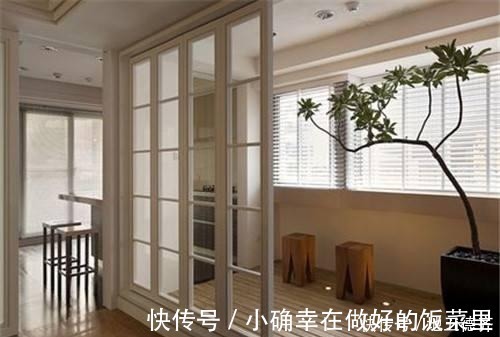 个性|家中阳台不要装推拉门了,装这种更实用个性,不得不感叹太聪明了