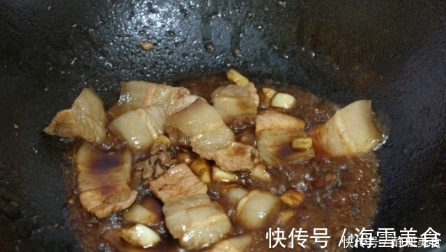 这菜我家隔两天就要炒一次，1颗菜炒2盘，叶子用手撕，加肉更香