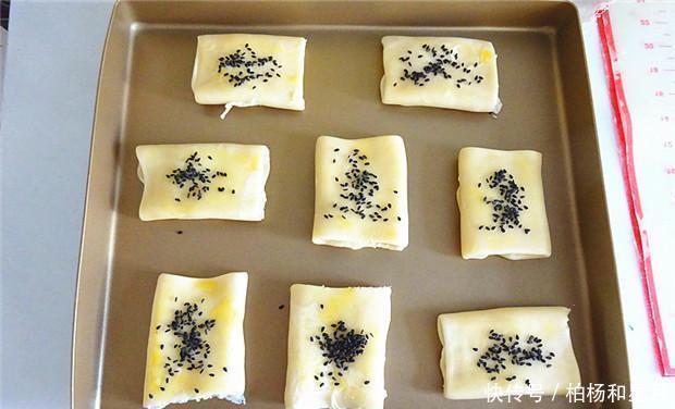 不厌|百吃不厌的椒盐酥饼,一次做了8个,留着当零食,连吃三天都不腻