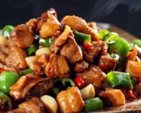 几道荤素搭配的家常菜,做法简单,吃着特别过瘾,老少皆宜!