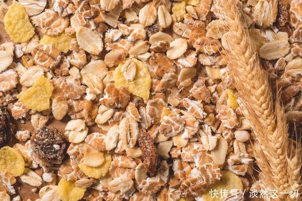  癌细胞|癌症骚扰年轻人，医生支招做到这3点，癌细胞不敢上身