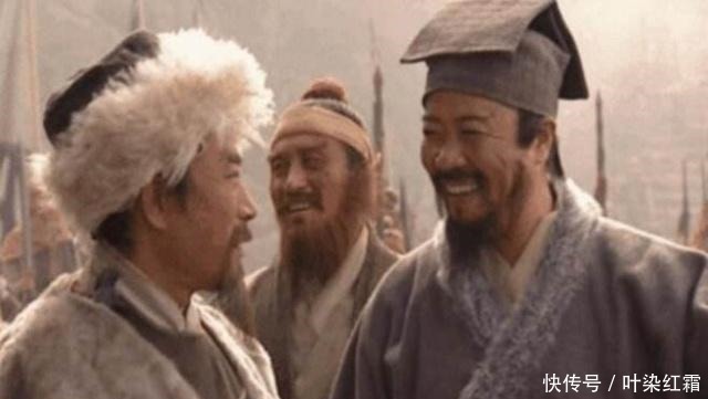 《水浒传》中,这一细节表明,吴用对招安的看法跟宋江完全不同!