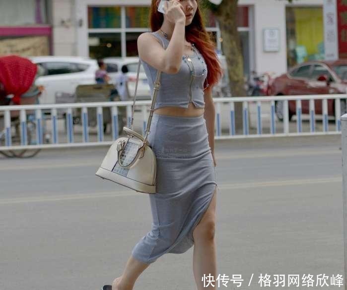 女人味|街拍三位美女 紧身裙穿出超吸睛的女人味