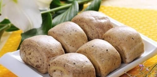 高血糖者|常吃粗粮有助于血糖的稳定?医生建议:高血糖者,三种粗粮要少吃