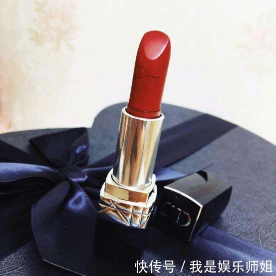 口红排行榜前十名全新出炉，一起来看看哪款口红更适合你