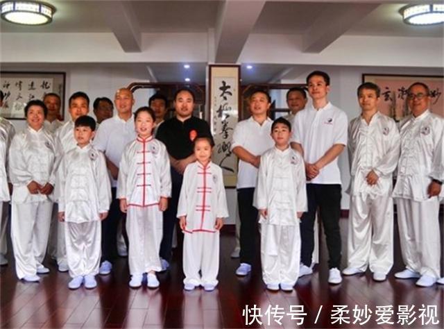 李天金|马云保镖曾舍命挡子弹,年入百万买房买车,马云卸任后过得咋样?