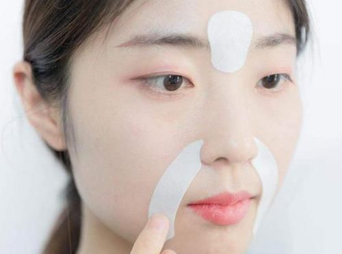 眼疲劳|女人老没老，主要看这4个地方，简单四步，帮你守住年龄的秘密