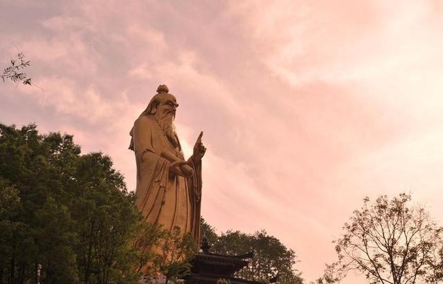 写出|为什么老子能写出《道德经》,却没能力治理好天下?