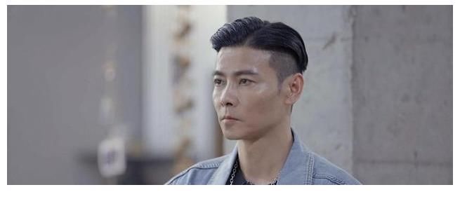 《哥哥》五公表演結(jié)束，三位哥哥淘汰后，居然是尹正排名墊底