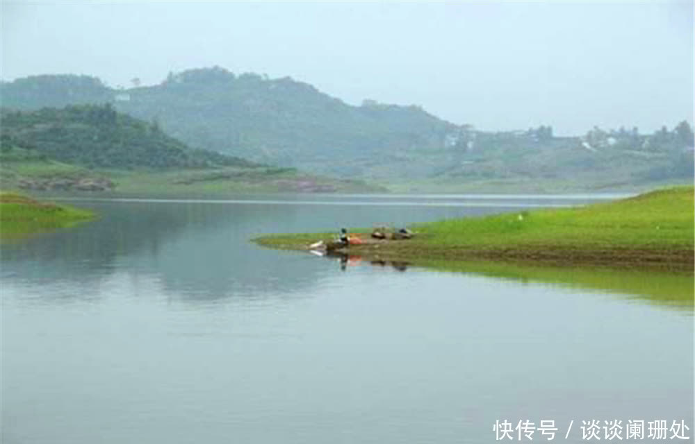 季节|野钓选择钓位，凭借的是鱼类的“三趋”，按照习性来，位置差不了