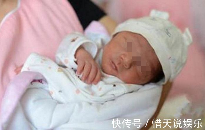 老天|无手无脚孕妇怀胎十月终于生下来了,看到孩子后哭着说老天不公