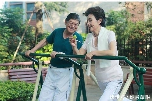 惊喜|每天快走一小时的人,会慢慢收到3大“惊喜”,可惜很少人达标