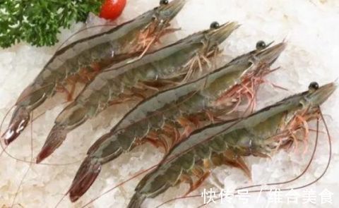 不管煮冻虾还是活虾,下锅前做好这4步,大虾鲜嫩又不腥