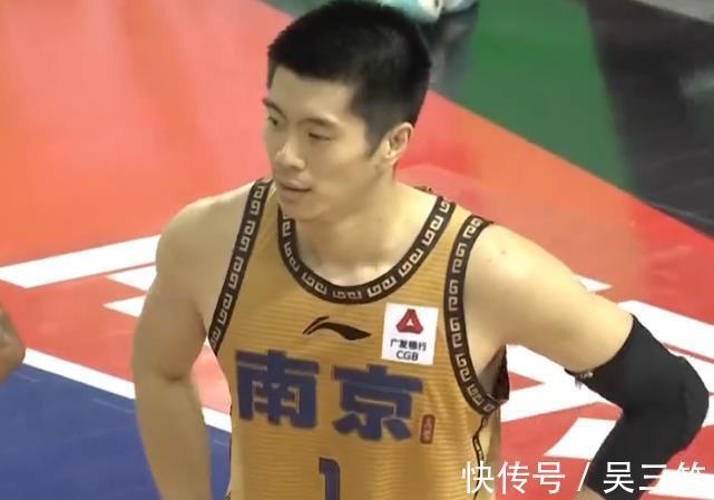 崔晋铭|31分惨败!CBA鱼腩21连败,被NO12打得没脾气,再输3场创造耻辱
