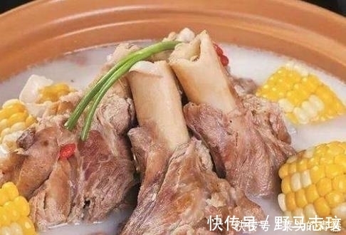 骨头|不管炖啥骨头汤，大厨透露要多加“这一步”，汤浓白好喝无腥味