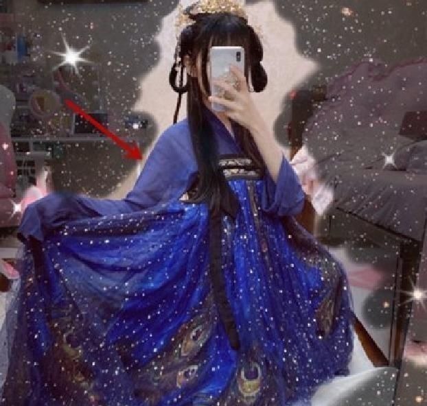 古装造型|当网红COS古装,蔡萝莉搞笑,刀小刀违和,而她代表“东方美”!