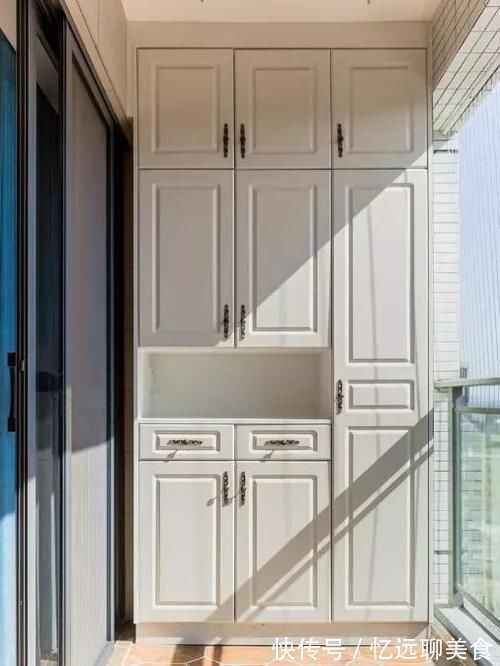 收纳|现在流行阳台打一面柜!实用不占地,全小区都跟着学,好处太多了