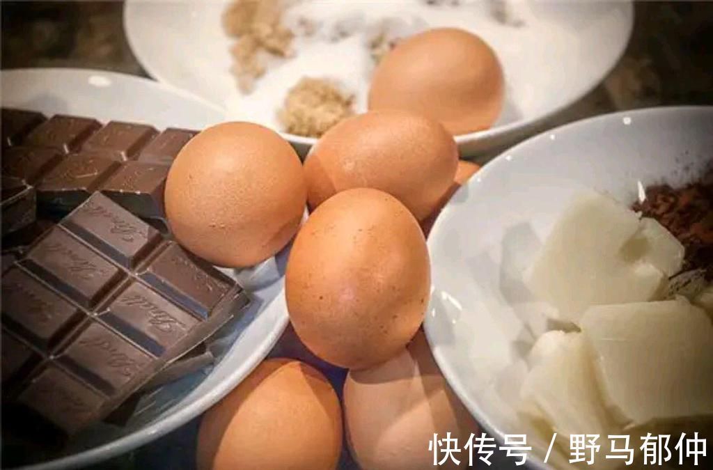 鸡蛋|血脂偏高的人,每天吃鸡蛋会加速血管堵塞吗?鸡蛋能不能天天吃?