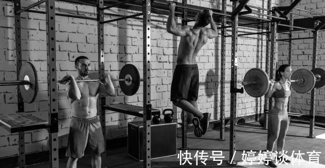 训练|“肌肉长太快控制不住”!真没吹牛逼——可怕的非主流训练