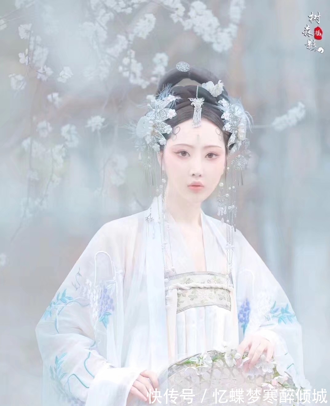 残梦@鹧鸪天·冬至(竹榭)