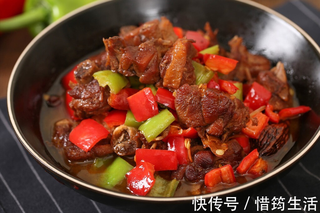 食用油|腌牛肉,最忌放盐腌制,20年大厨分享经验,牛肉香嫩多汁还不腥
