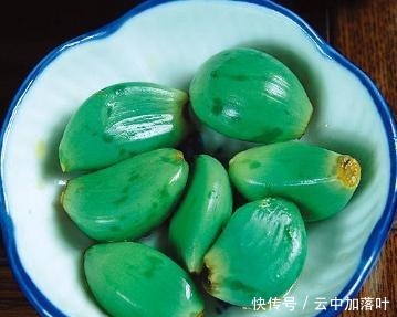 大蒜|腌腊八蒜,不要直接加醋泡!学会4点,半天变绿,酸爽香脆,简单