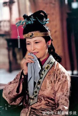 贾母&林黛玉住处窗纱旧了,贾母凭啥责备王夫人?王熙凤的反应才是经典