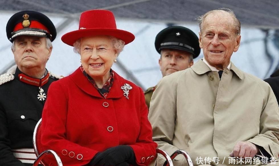 查尔斯王子|英国女王恐惧的1992年:女儿离婚,两个儿子分居,大量丑闻