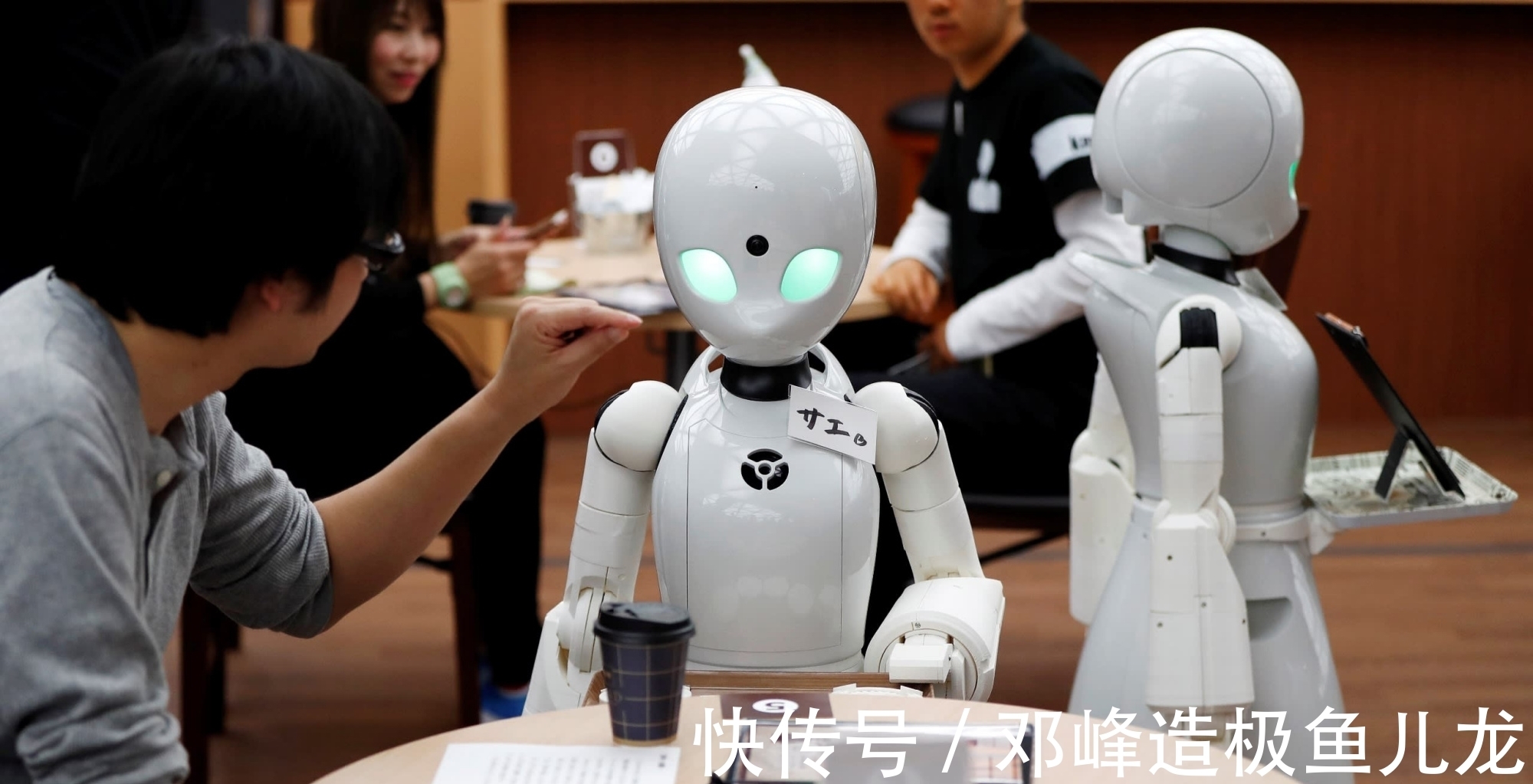 科技|“AI机器人”写诗?它们正在获得“灵魂”