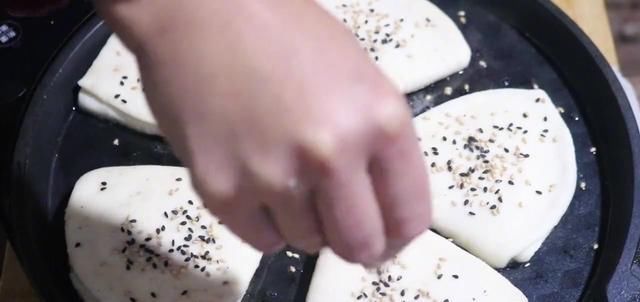 做了个椒盐火烧椒香酥脆，非常的好吃，喜欢又酥脆