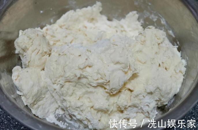 酵母|蒸馒头，不要只会放酵母，做好“4点”，馒头饱满不塌，暄软不硬