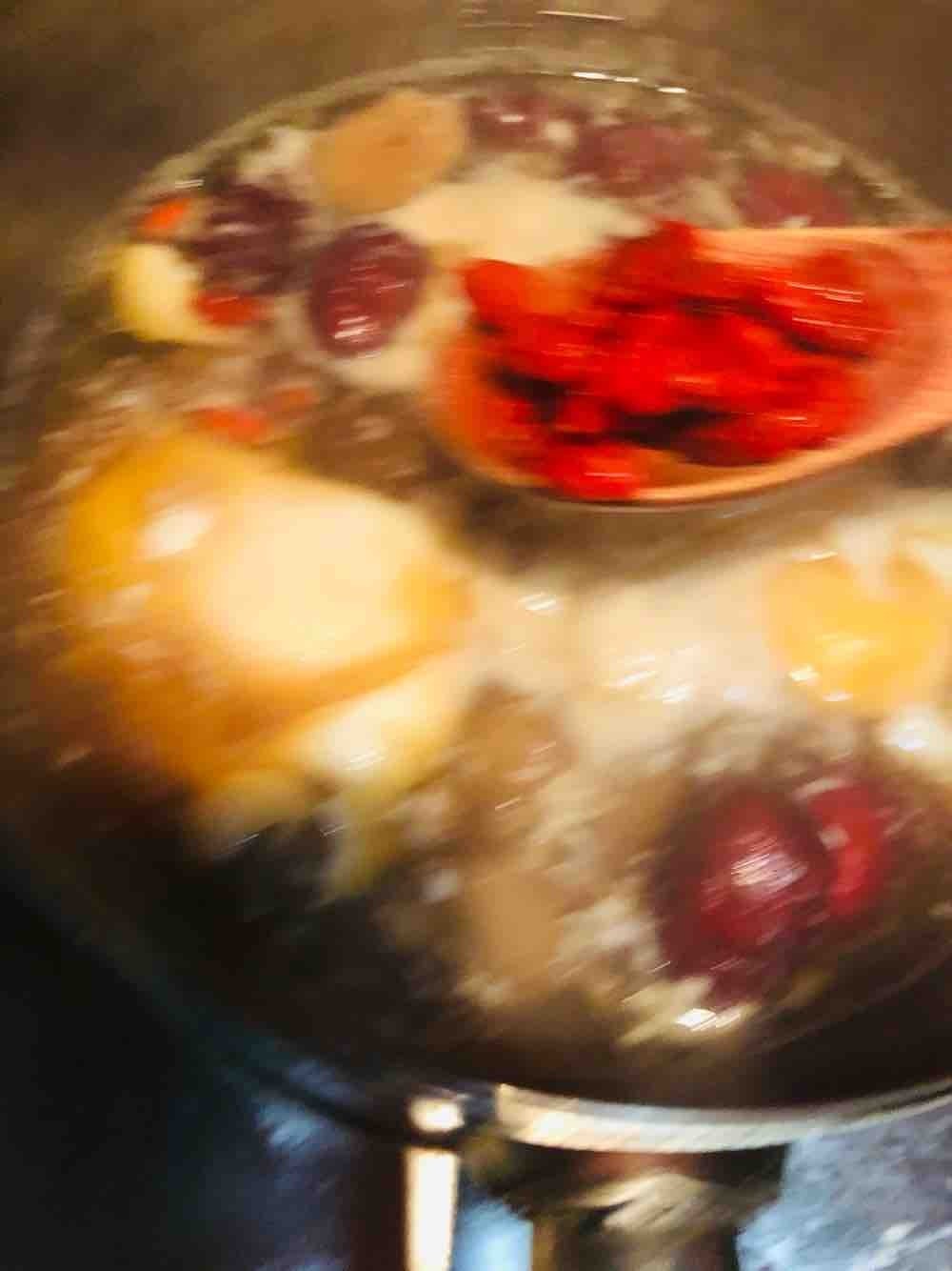 蒂端|白发越长越多,原来是这出问题!每天喝1点,不脱发更加乌黑油亮