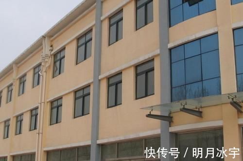 住房|房子够30亿人住，老百姓却买不起老干部给出“解决方法”